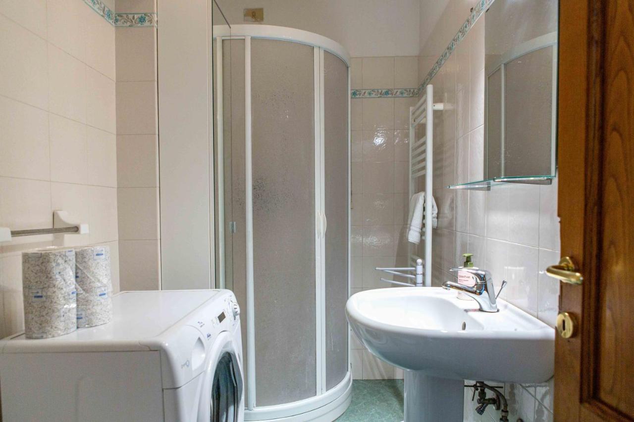 San Lorenzo Market - 2 Bedroom Apartment Florence Buitenkant foto